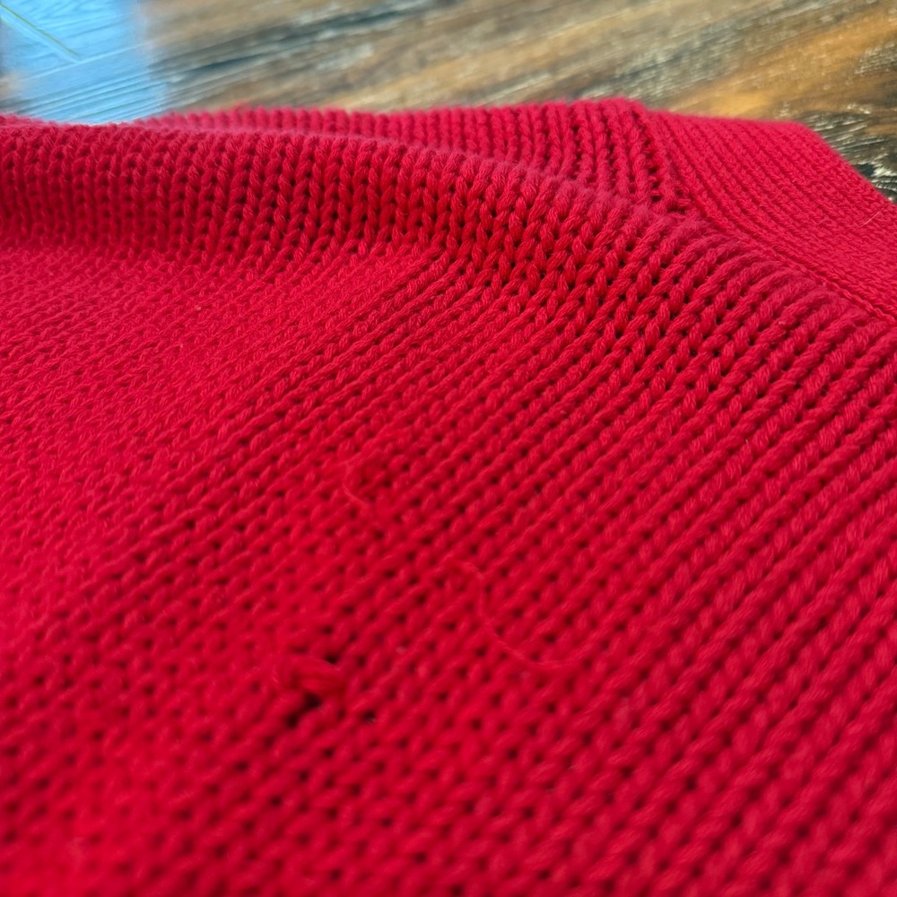 Vintage GAP Men Red Argyle Cotton Cardigan Sweater Medium V-Neck 90s Preppy FLAW - Picture 6 of 6